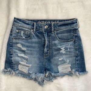 American Eagle High Rise Distressed Denim Shorts Size 4